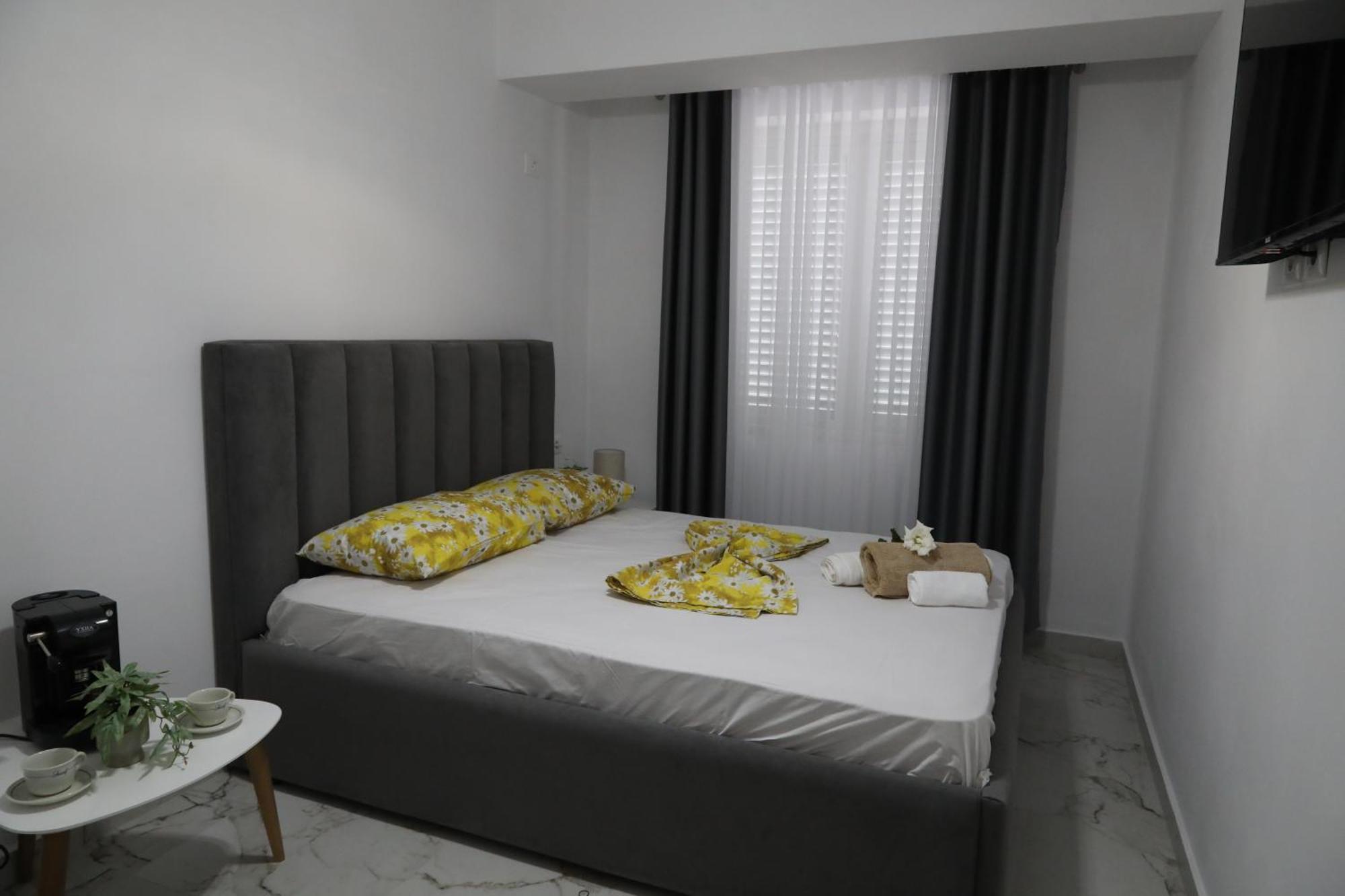 Rozafa Guest Room Center Shkodër 外观 照片